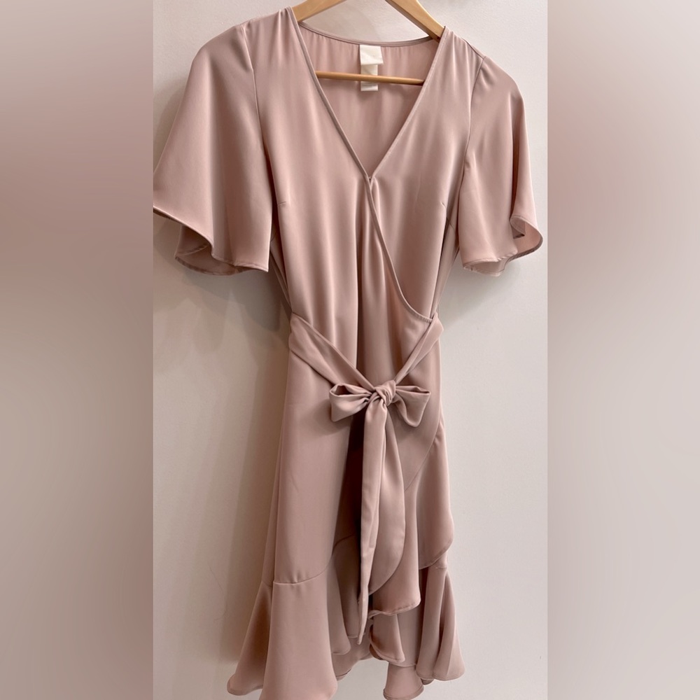 H&M Powder Pink Wrap Dress Tie Waist Butterfly Sleeves Flounce Detail